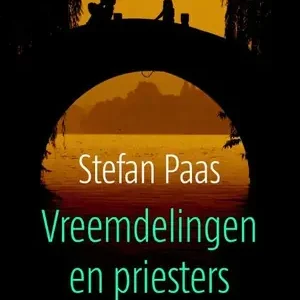 Vreemdelingen en priesters Bestel Nu