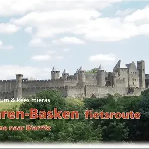 Koop Online Katharen - Basken fietsroute Narbonne naar Biarritz